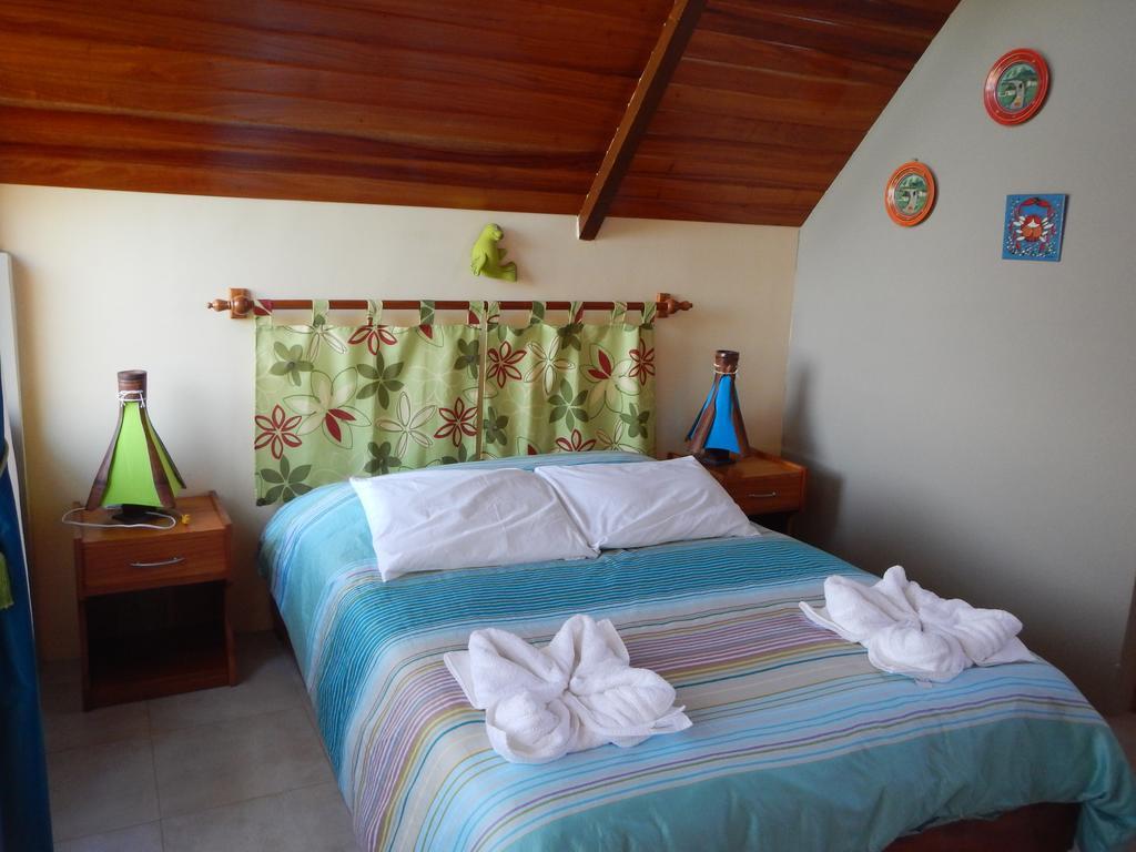 Hospedaje Casa Soleil Puerto Villamil Room photo