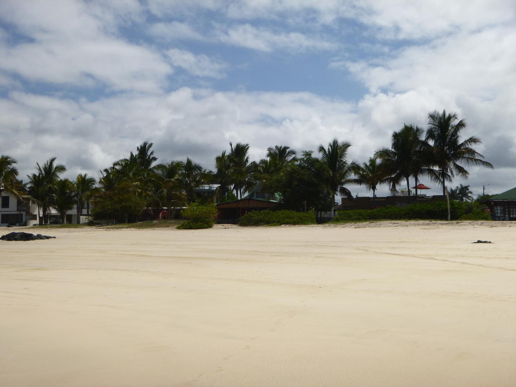 Hospedaje Casa Soleil Puerto Villamil Exterior photo